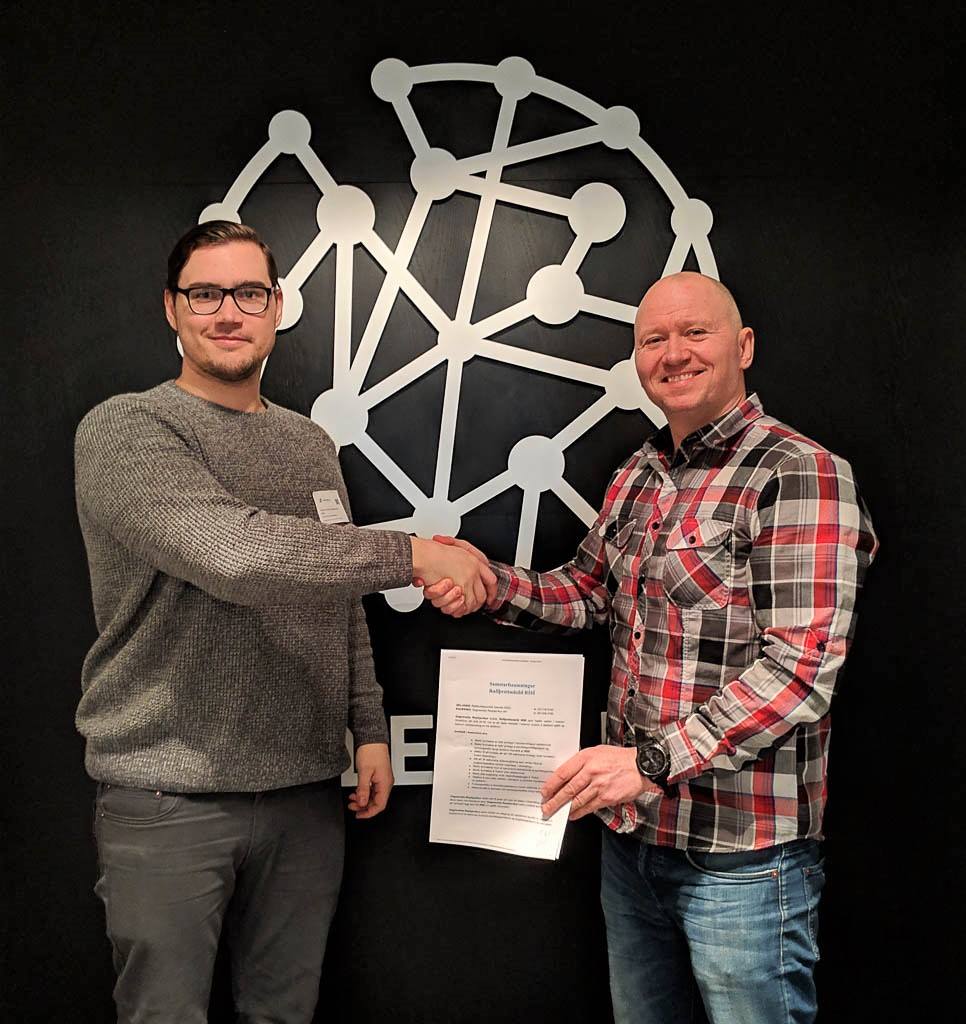 Rafíþróttasamtökin skrifa undir samstarfssamning mars 2019